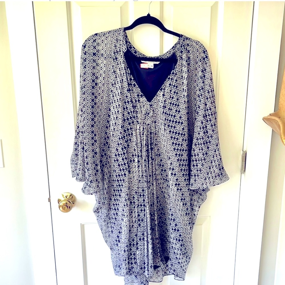 DVF dress, navy & white